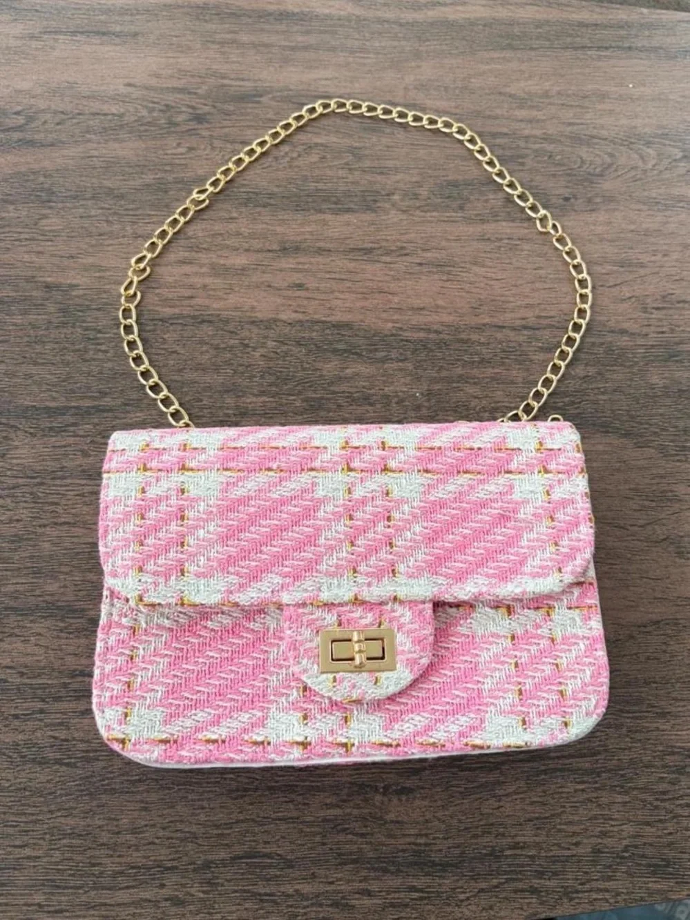 Francesca's Collections Pink Tweed Chain Crossbody Bag with Gold Chain
